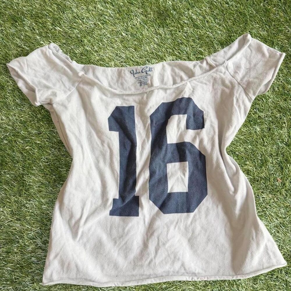 Brandy-melville Women's White and Blue Crop-top